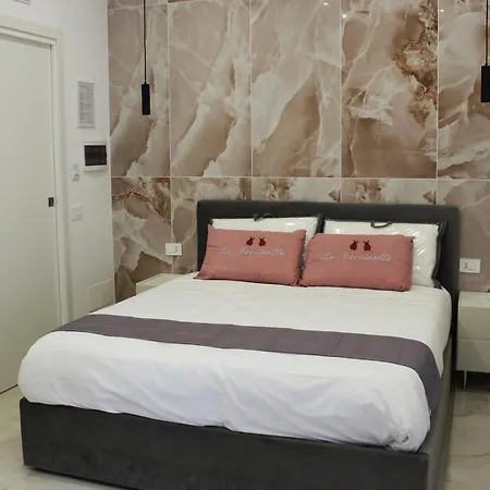 Le Coccinelle - 招待所 3*